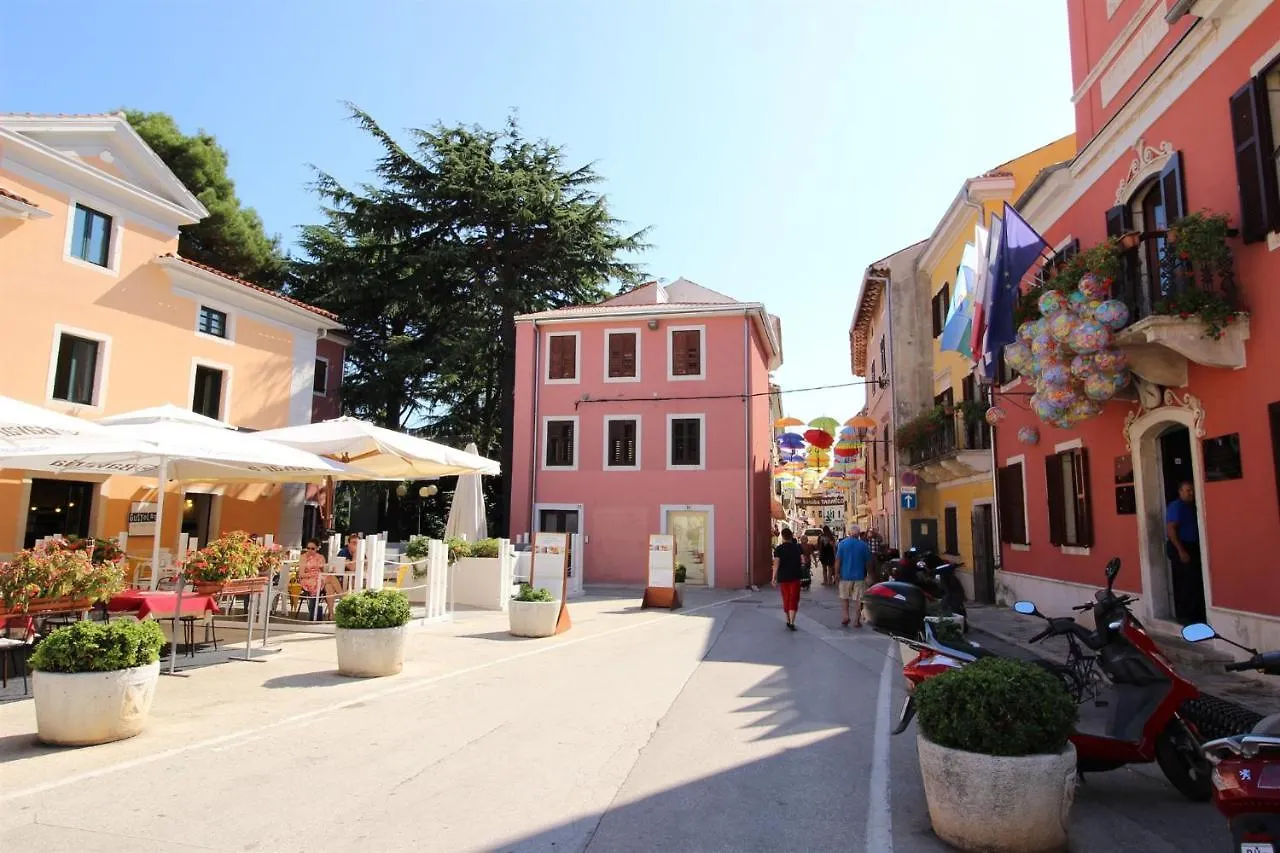 Dea, 180 M From The Beach Novigrad Istria